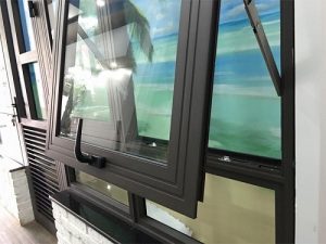Cửa sổ mở hất nhôm Xingfa hệ 55